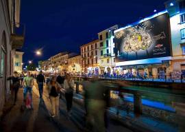 NEGOZIO  50 Mq..  VIA VIGEVANO  VENDESI  500.000  EURO  NON TRATTABILI  NO PERDI TEMPO PER MAGG. INF