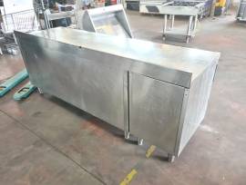TAVOLO ARMADIATO INOX CON CASSETTIERA USATO  