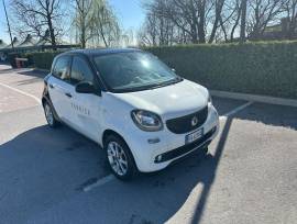 AUTOVETTURA SMART FORFOUR AUTOVETTURA SMART FORFOUR