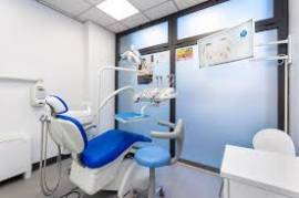 CENTRO ESTETICA.MEDICO-DENTISTICO-FISIOTERAPIA NEGOZIO 100 MQ. ADATTOOO