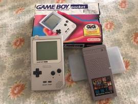 Gameboy pocket Argento