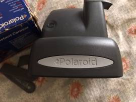 Polaroid 600 Instant Camera