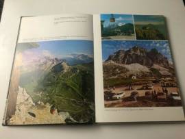 Strada delle Dolomiti di Rosanna Raffaelli Ghedina Ed.Ghedina, 1977 perfetto 