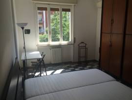Affittasi in via Almerico da Schio a Milano, ampia stanza singola di oltre mq 36