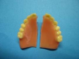Odontotecnico Riparazioni Protesi Dentali 1ora Bologna aperto Agosto su appuntamento