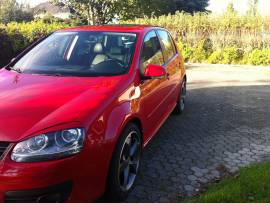 Volkswagen Golf 2,0 TDI, Comfortline, 2007, 127000Km, 2000€).