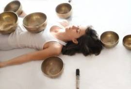 Massaggio sonoro vibrazionale con campane tibetane ad offerta libera