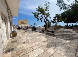 Locale - Manfredonia-centro storico
