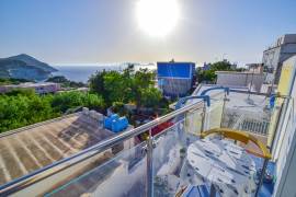 Isola di Ponza, SoleMarePonza.it affitta La perla Marina