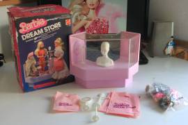 Barbie CENTRO BOUTIQUES - DREAM STORE BOUTIQUE DEI COSMETICI #4019 MIB, 1982