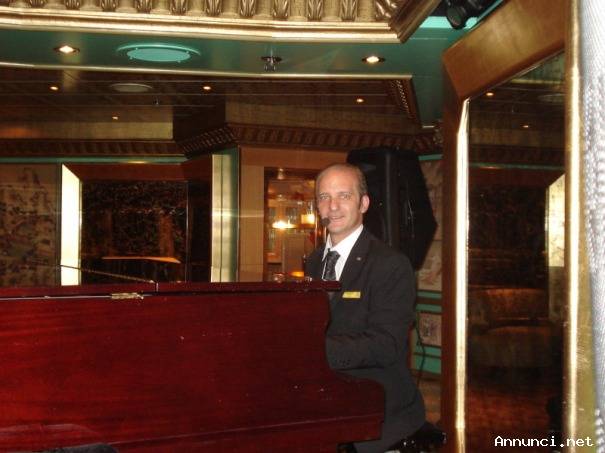 Live Music Pianobar & DJ Set