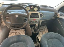 Lancia Ypsilon 1.2 60 CV / PERFETTA / GARANZIA