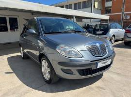 Lancia Ypsilon 1.2 60 CV / PERFETTA / GARANZIA