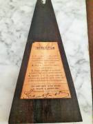 Antico  raro  metronomo  Maelzel -Paquet  forme a Coquille  con campanello   numero di serie 574531 