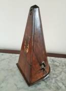 Antico  raro  metronomo  Maelzel -Paquet  forme a Coquille  con campanello   numero di serie 574531 
