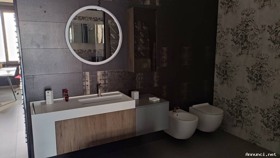 Sanitari, arredo bagno e accessori