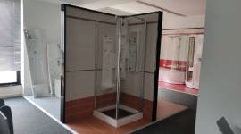 Vasche varie tipologie, box doccia, set idromassaggio e sauna Teuco