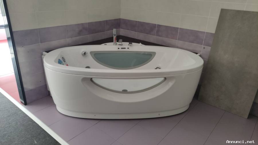 Vasche varie tipologie, box doccia, set idromassaggio e sauna Teuco