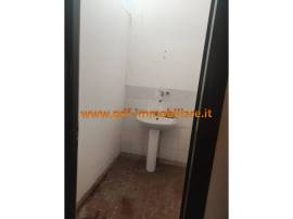 Locale commerciale di 90 mq a Monterotondo 
