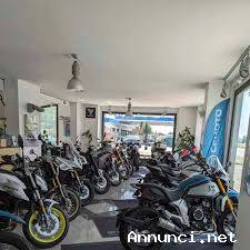 NEGOZIO MOTOCICLETTE - BICICLETTE ADATTO ALLA VENDITA