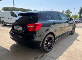 Mercedes Classe A 180d 110 CV Night Edition 