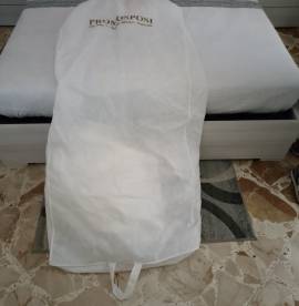 Vendo abito da sposa tg44 colore avorio 