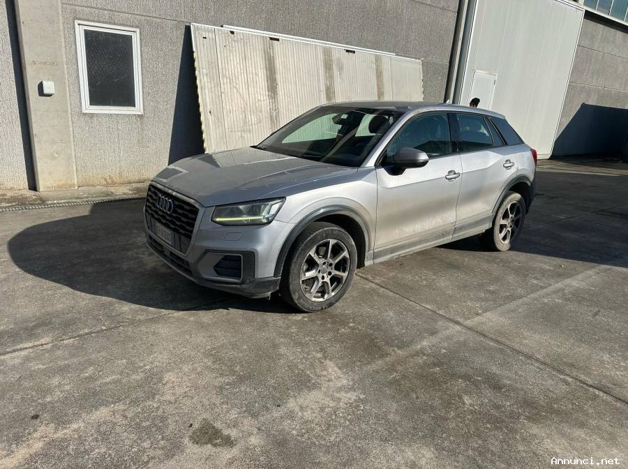 Autovettura Audi Q2