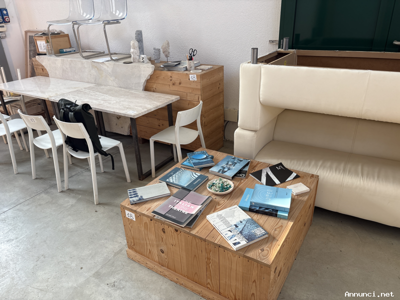 Arredi, hardware ed espositori