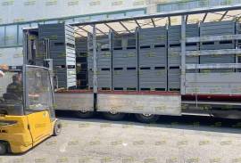 Contenitori metallici in lamiera e rete con slitte