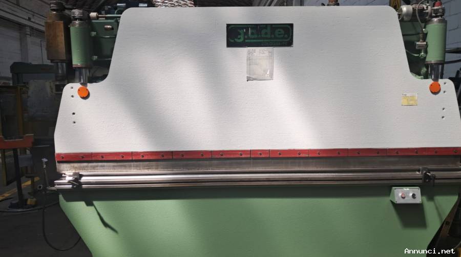 Piegatrice Gade 3100 X 25 Ton