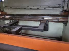 PIEGATRICE  VIMERCATI   4050 X 100 TON  CNC 