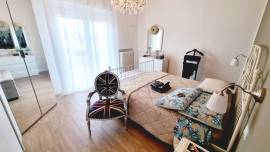 Riccione zona Punta de l'Est Appartamento 3 camere 2 bagni cucina abitabile e sala