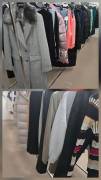 Stock di abbigliamento donna firmato GUESS