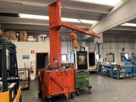 Macchinari e attrezzature per officina meccanica