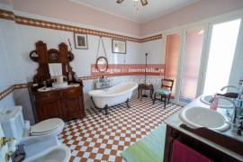 LECCE CITTÀ IN VENDITA VILLA CON PISCINA 