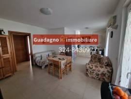 LECCE CITTà TRILOCALE CON 2 BALCONI - BOX AUTO 