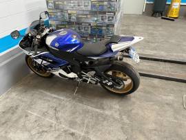 MOTOVEICOLO YAMAHA R6 TARGATO DZ27015