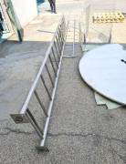SCALA MARINARA CON GABBIA DI PROTEZIONE USATA 