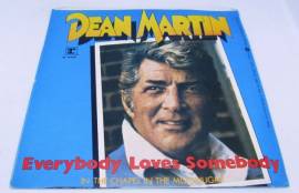 Vinile 45 giri Dean Martin Everybody loves somebody In the Chapel in the moonlight Etichetta: Repr