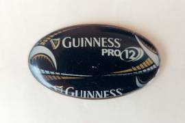 Calamita da frigorifero o da collezione GUINNESS PRO 12 edizione della competizione di rugby Calamita da frigorifero o da collezione GUINNESS PRO 12 edizione della competizione di rugby