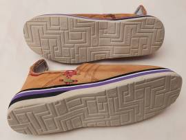 Pantofole Babouche in vera pelle, artigianali marocchine per uomo. Pantofole Babouche in vera pelle, artigianali marocchine per uomo.