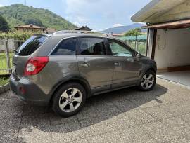 Opel Antara e BMW 520i Opel Antara e BMW 520i