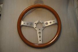 Volante MOMO INDY
