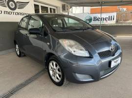 Toyota Yaris 5p 1.3 100 CV - Perfetta - Garanzia 