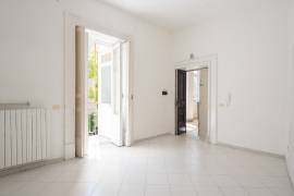 Villaricca Centro Storico Appartamento da ristrutturare con terrazzo Villaricca Centro Storico Appartamento da ristrutturare con terrazzo
