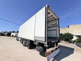 IVECO STRALIS 480 4 ASSI CELLA FRIGO TRASPORTO CARNI IVECO STRALIS 480 4 ASSI CELLA FRIGO TRASPORTO CARNI
