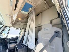IVECO STRALIS 480 4 ASSI CELLA FRIGO TRASPORTO CARNI IVECO STRALIS 480 4 ASSI CELLA FRIGO TRASPORTO CARNI