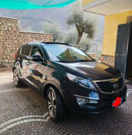 Vendo Kia Sportage anno 2013 in ottime condizioni generali, con 193.000 km. 