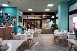 Ottima opportunità commerciale di ristorazione ad Alpignano Torino con buona visibilità 