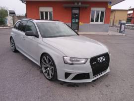 AUDI RS 4  AVANT